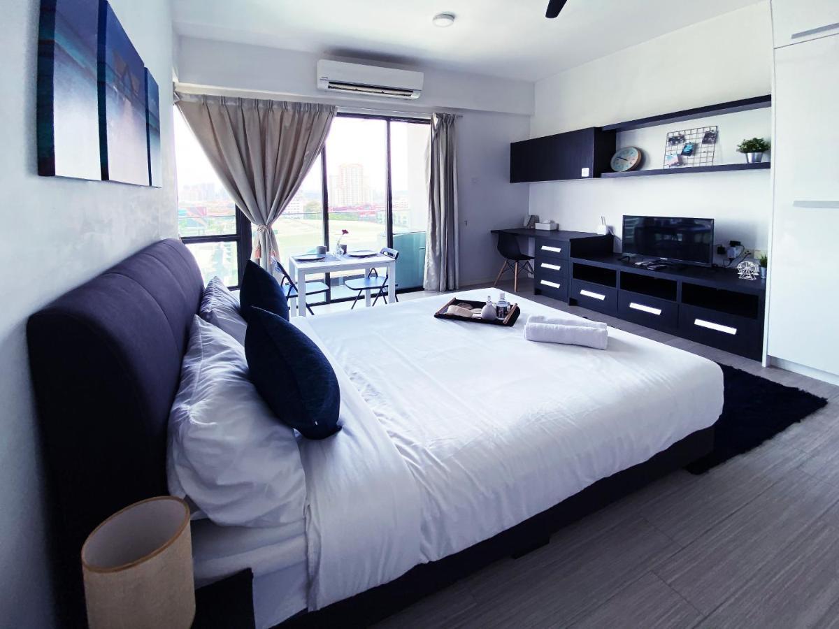 Lily & Loft - The Grand Sofo, Petaling Jaya Lägenhet Exteriör bild