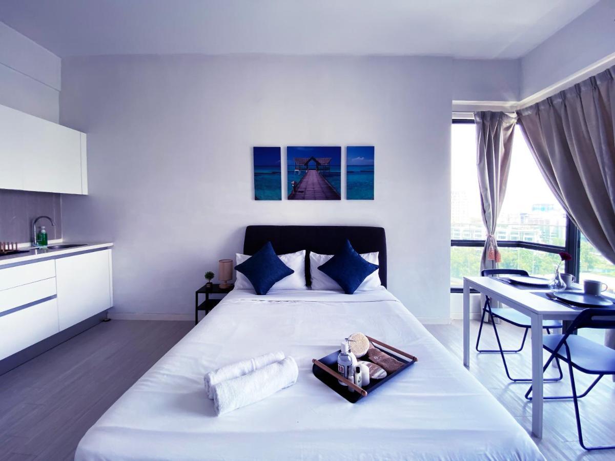 Lily & Loft - The Grand Sofo, Petaling Jaya Lägenhet Exteriör bild