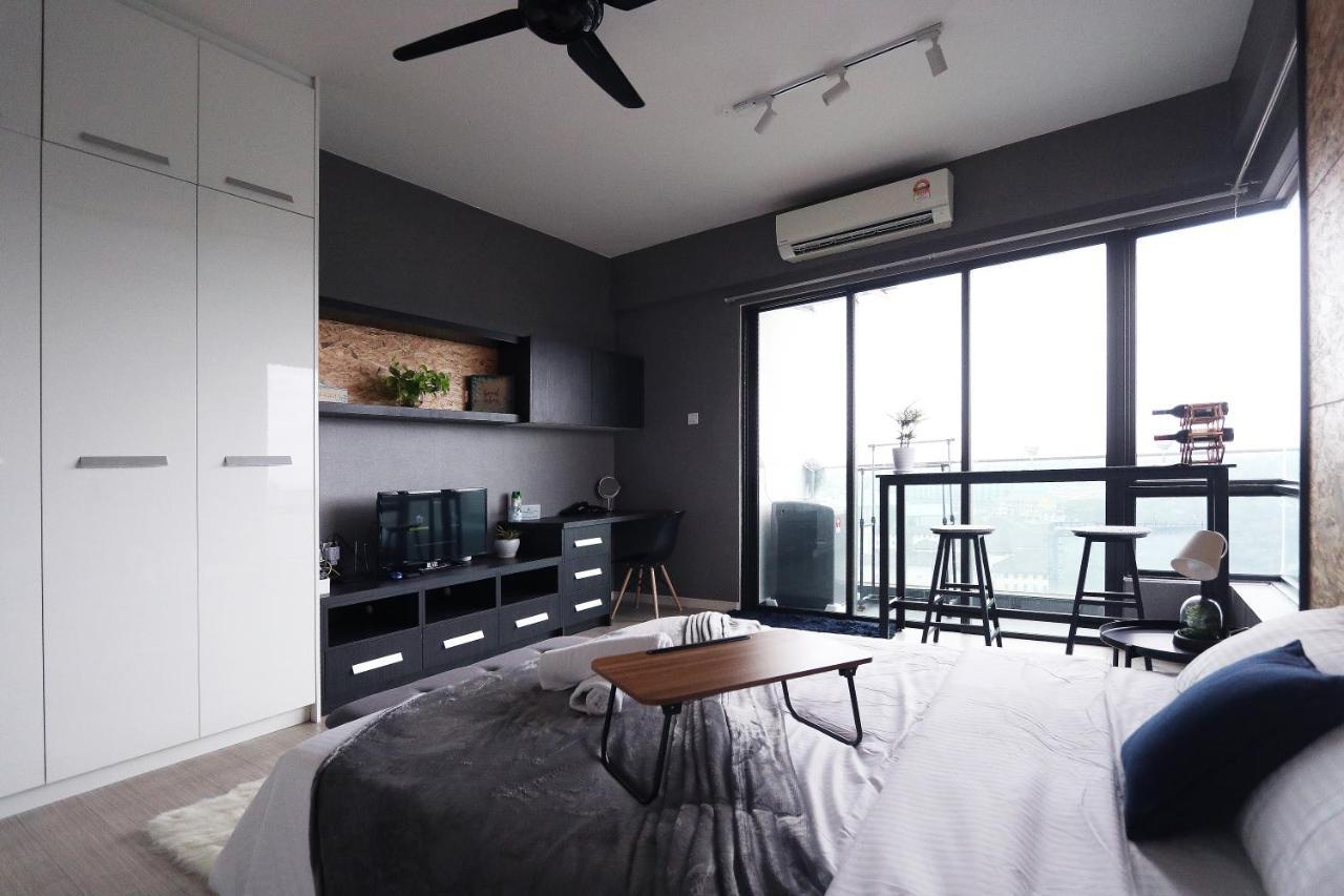 Lily & Loft - The Grand Sofo, Petaling Jaya Lägenhet Exteriör bild