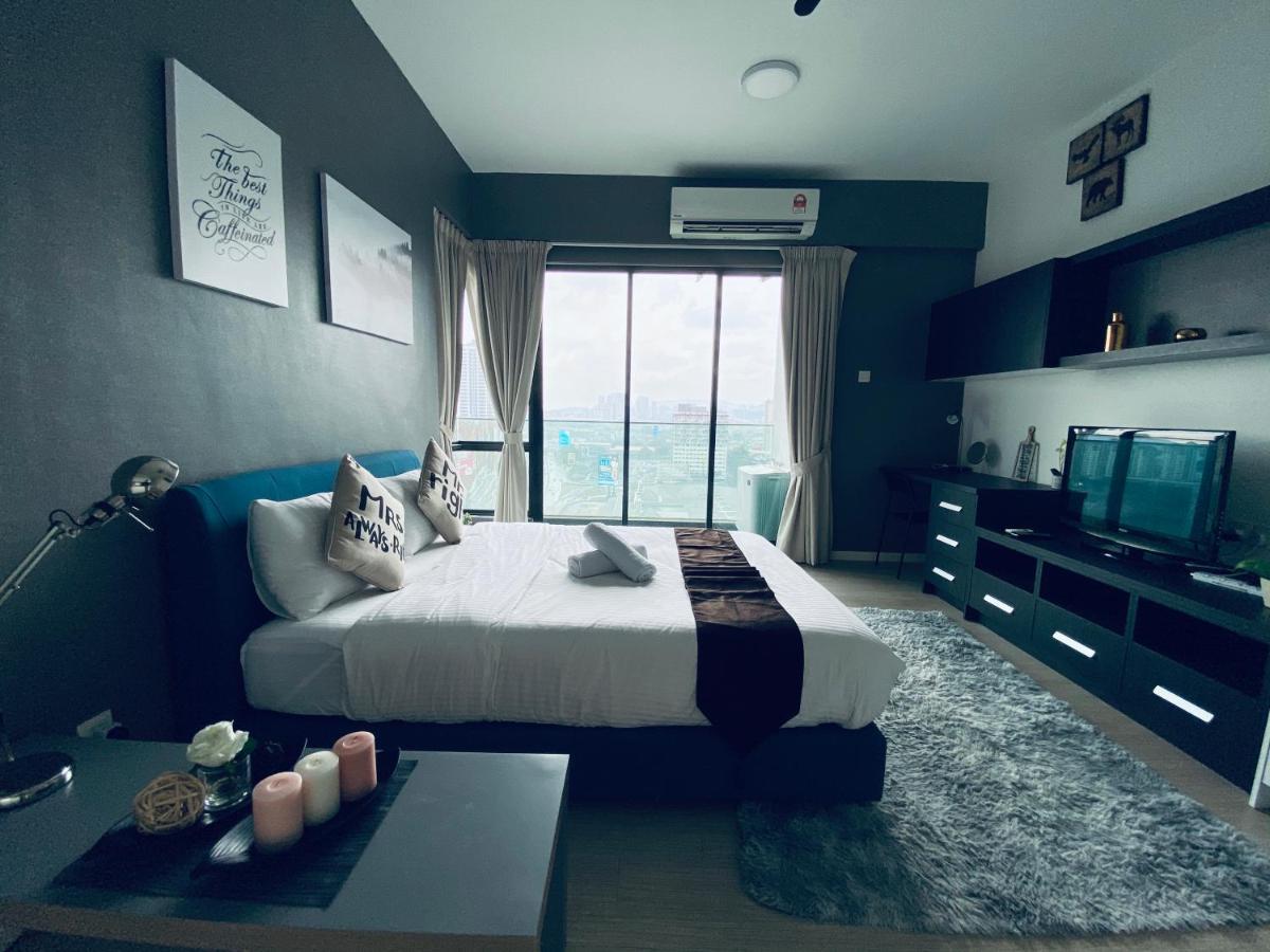 Lily & Loft - The Grand Sofo, Petaling Jaya Lägenhet Exteriör bild
